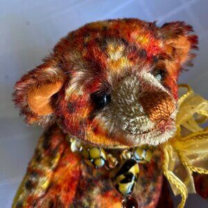 Sue B. Bears - Hand Made Original "Patience" One-of-a-Kind by Susan Johnson